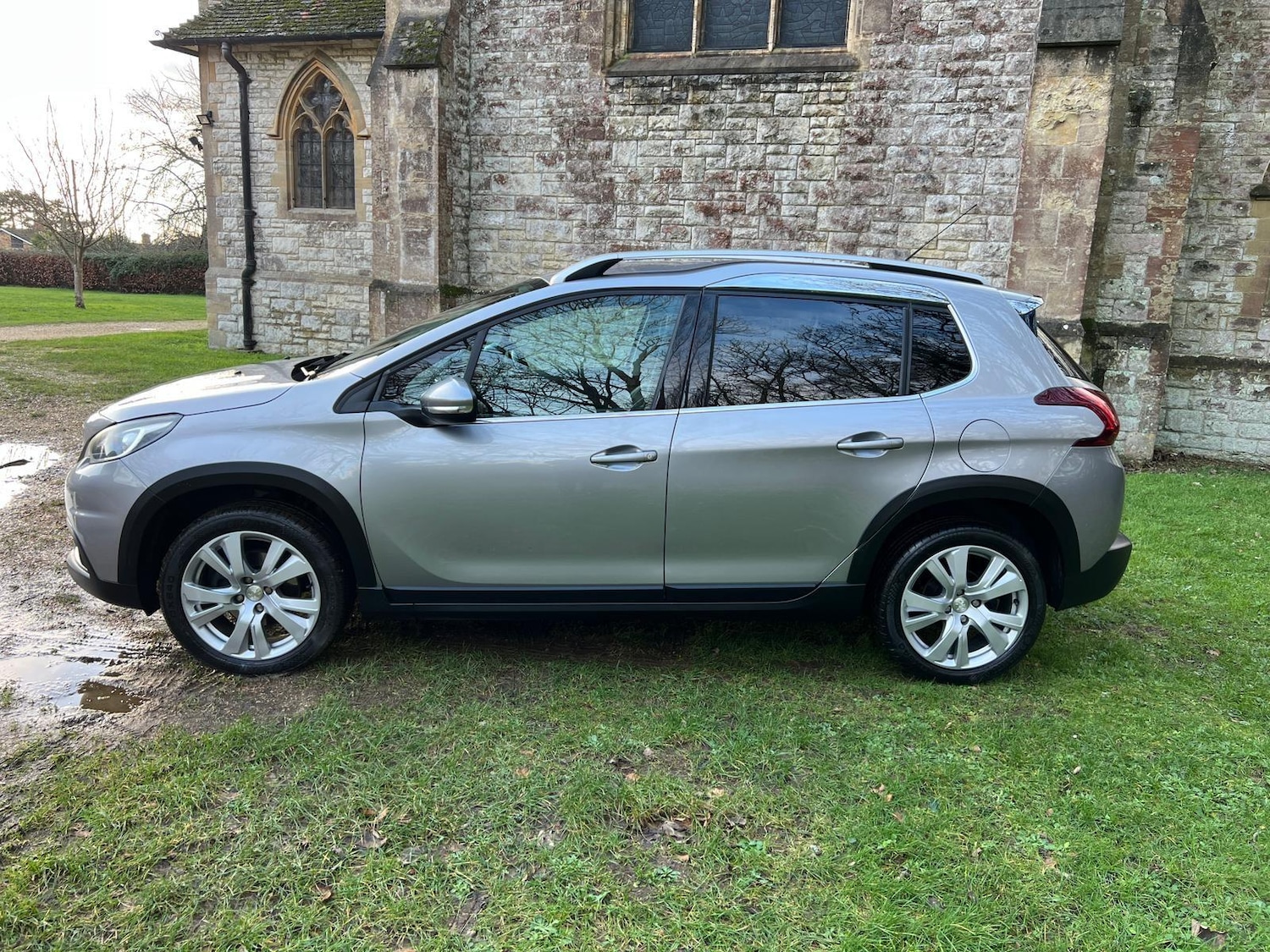 Used Peugeot 2008 2017 for sale - 77237828: Photo 6