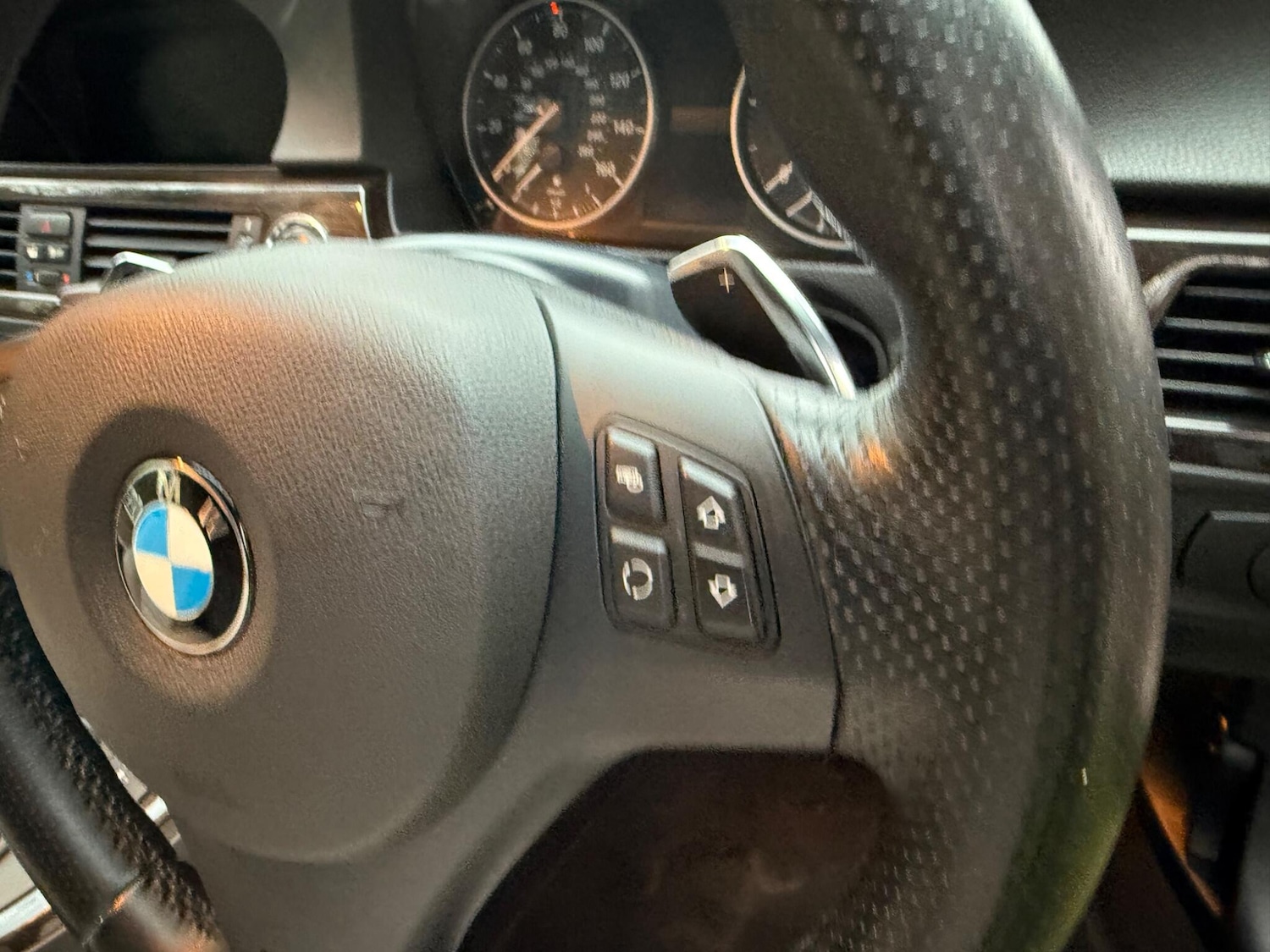 Used BMW 3 Series 2012 for sale - 76887232: Photo 37