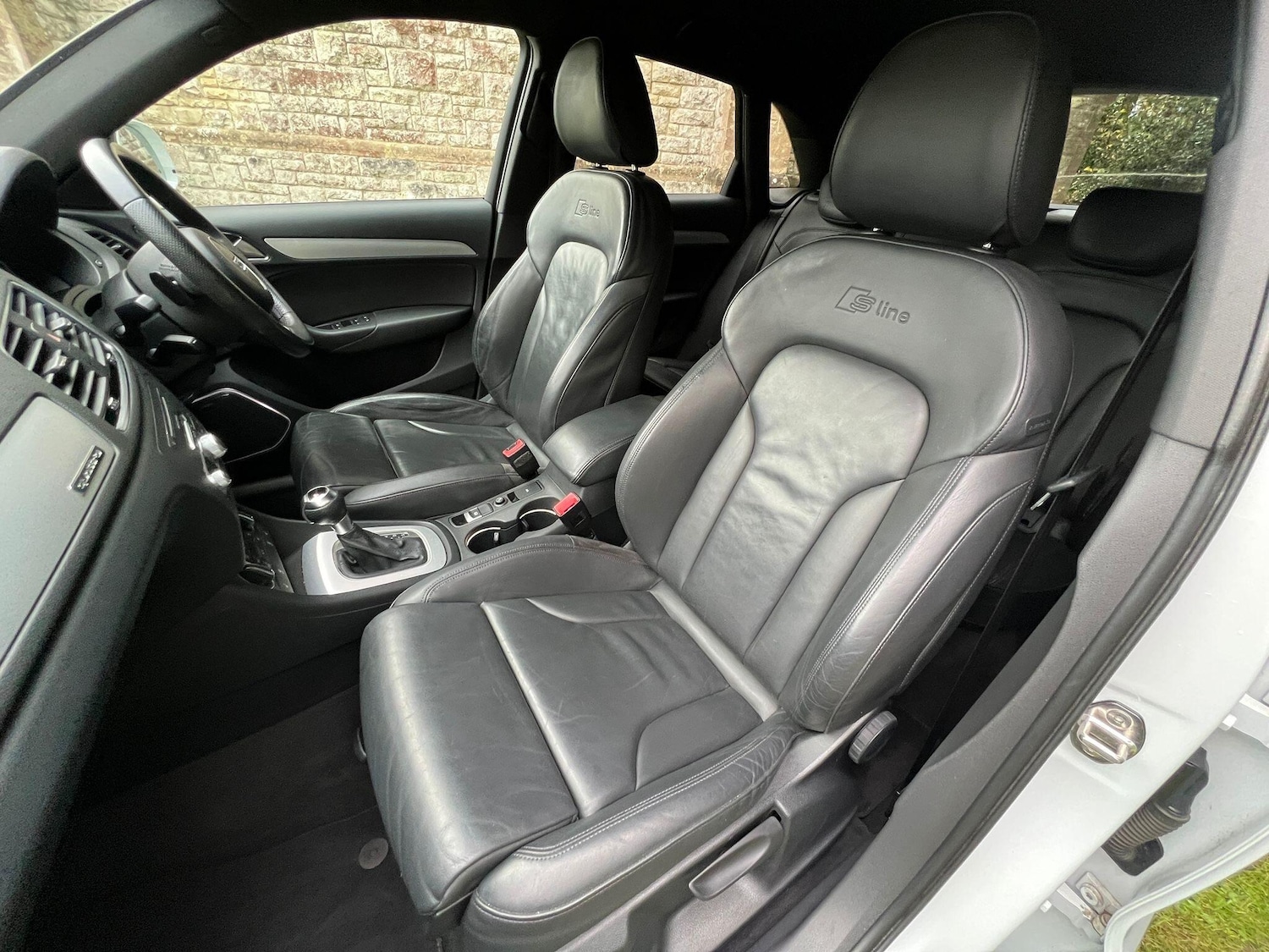 Used Audi Q3 2016 for sale - 76597340: Photo 25