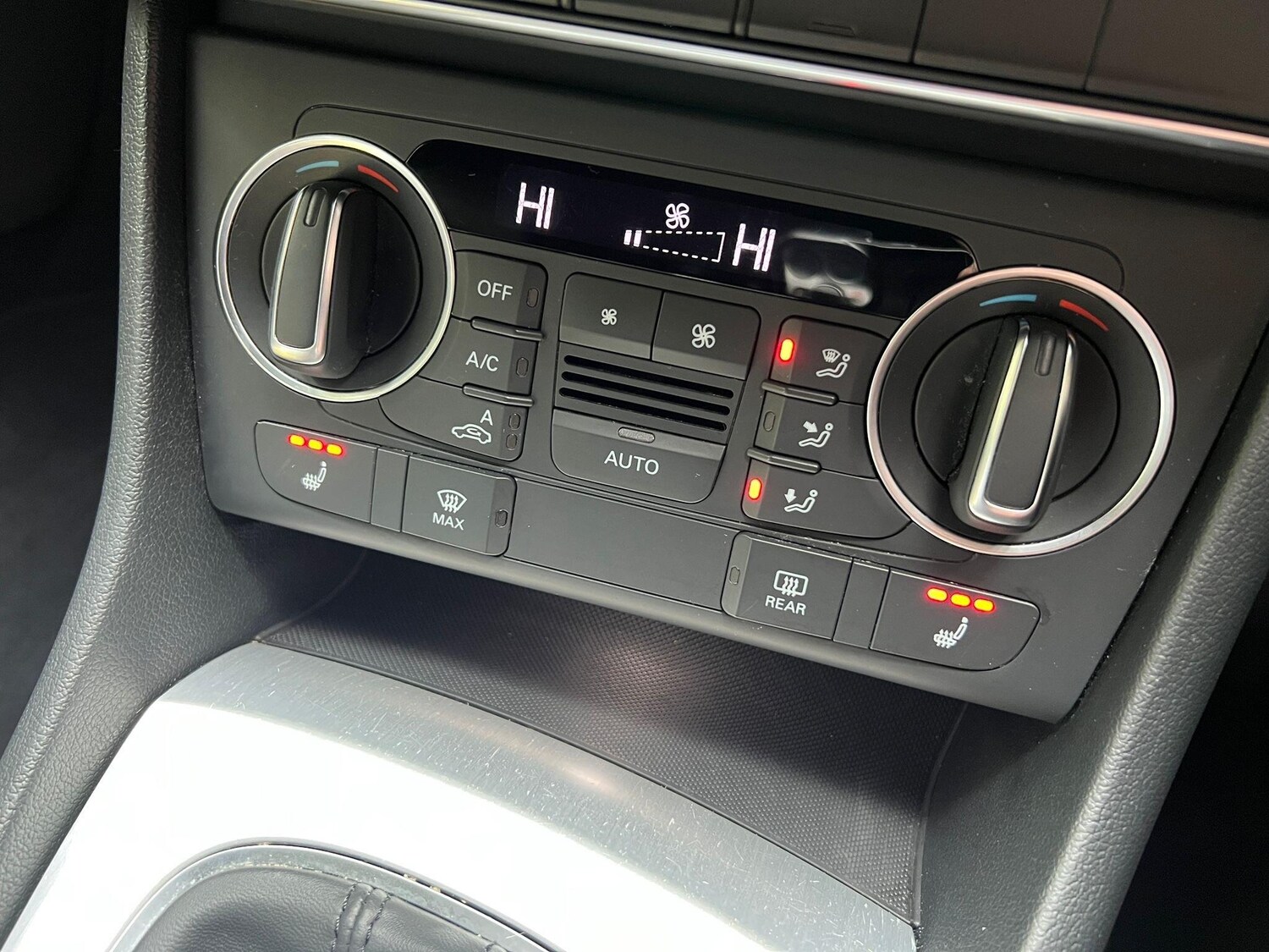 Used Audi Q3 2016 for sale - 76597340: Photo 46