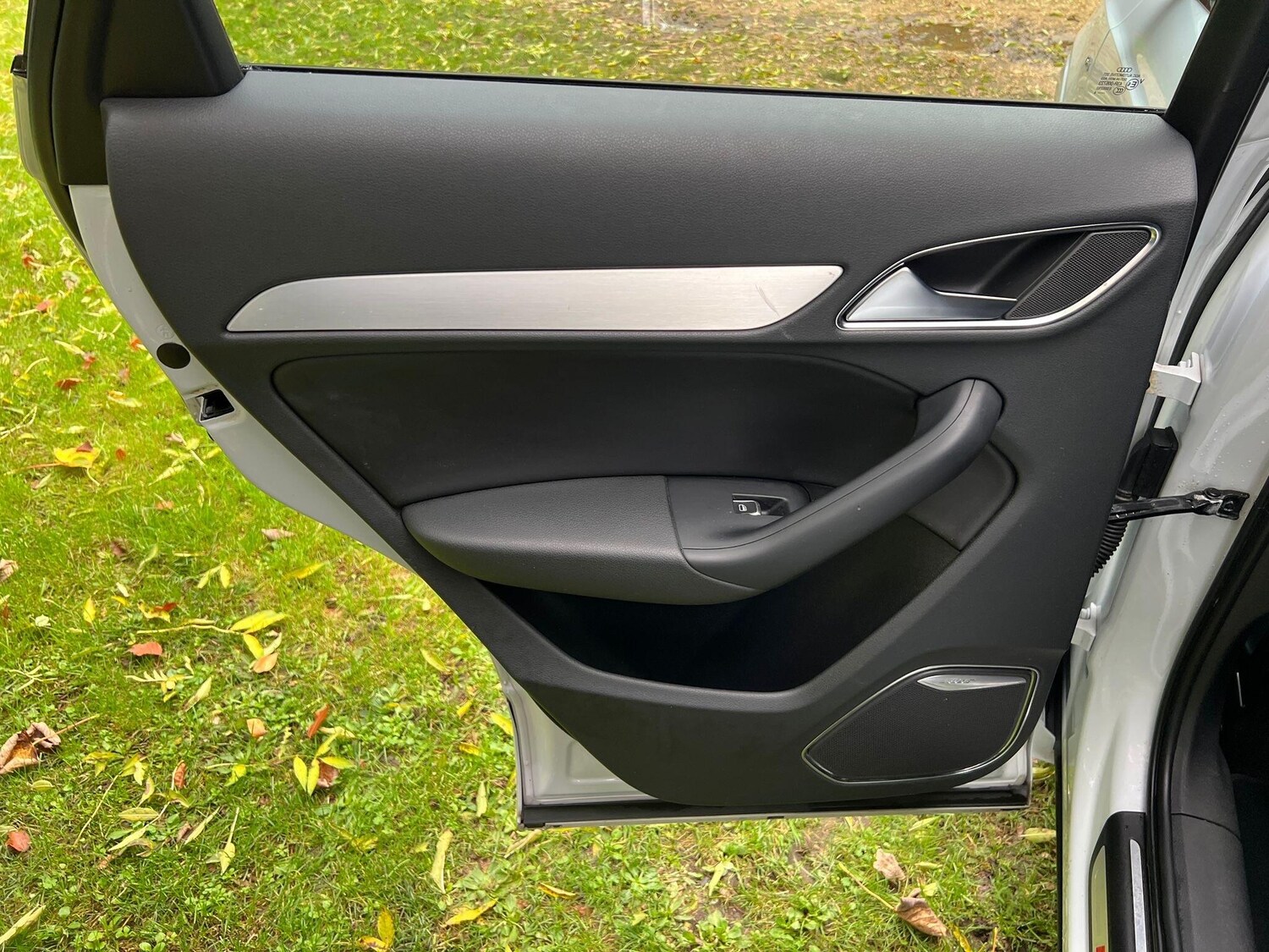 Used Audi Q3 2016 for sale - 76597340: Photo 61