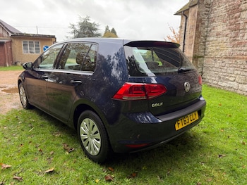 Used Volkswagen Golf 2013 for sale - 76457142: Photo