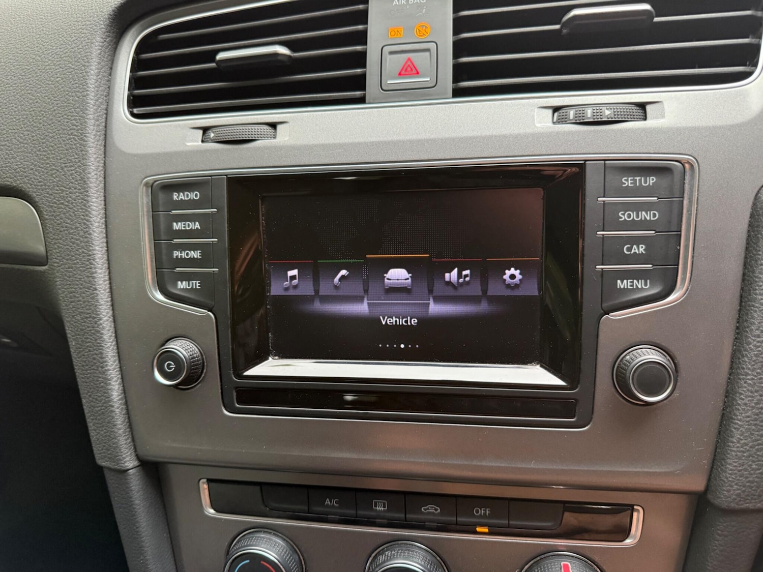 Used Volkswagen Golf 2013 for sale - 76457142: Photo 41