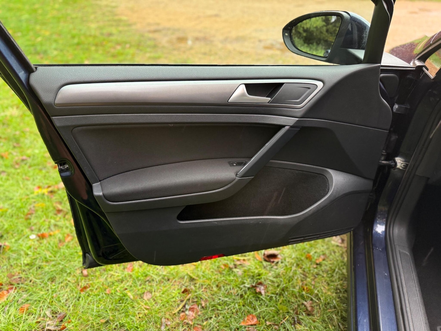 Used Volkswagen Golf 2013 for sale - 76457142: Photo 47