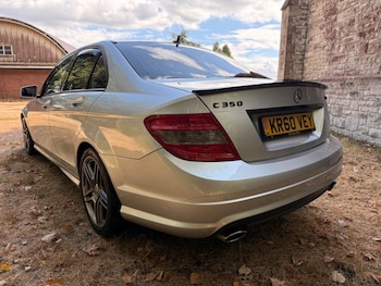 Used Mercedes-Benz C Class 2011 for sale - 79589564: Photo