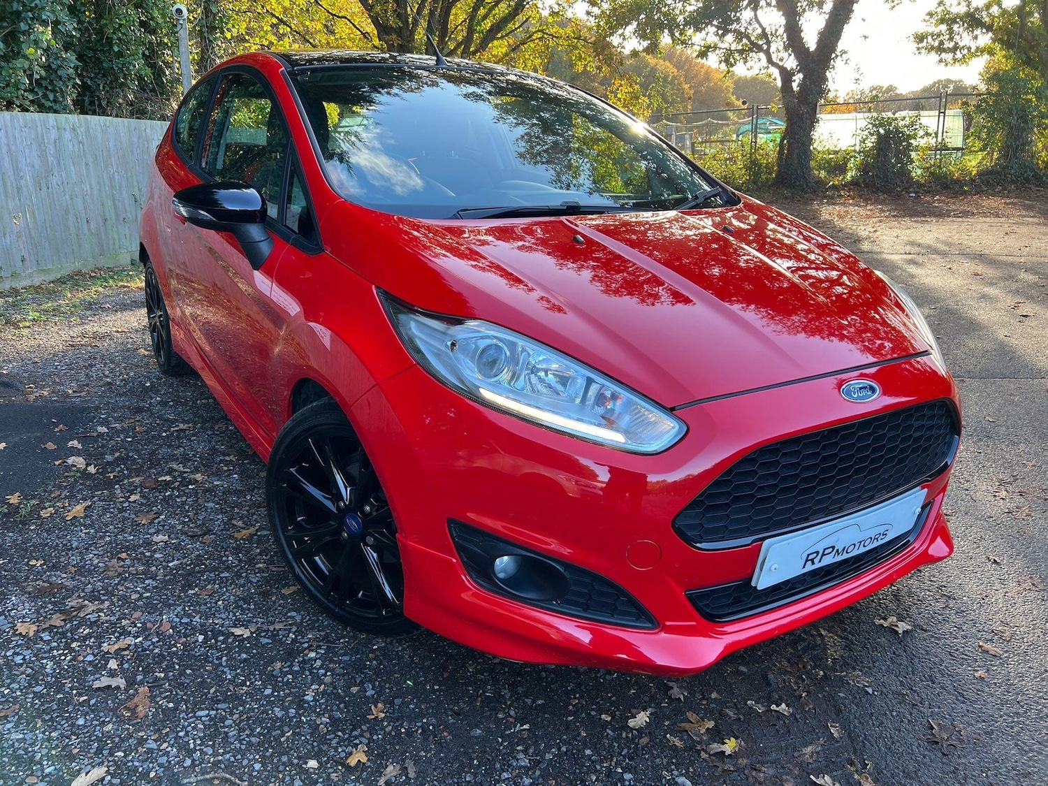 Used Ford Fiesta 2016 for sale - 76512800: Photo 1