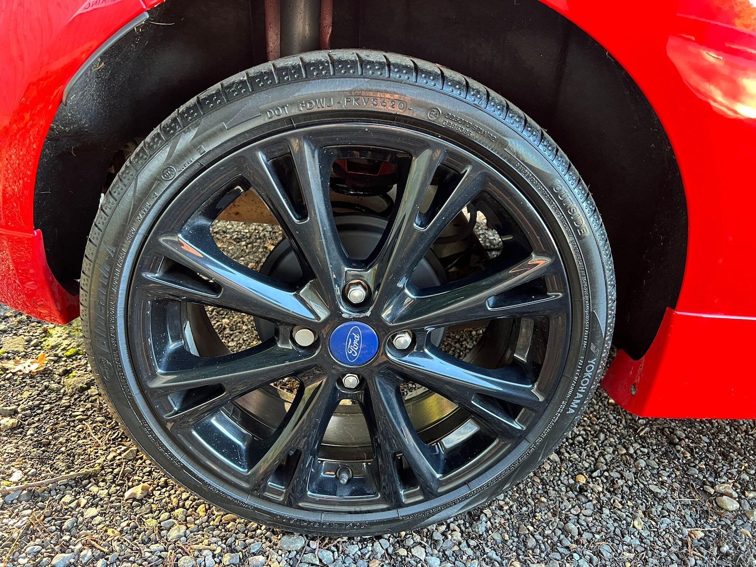 Used Ford Fiesta 2016 for sale - 76512800: Photo 15