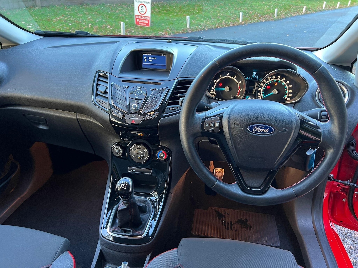 Used Ford Fiesta 2016 for sale - 76512800: Photo 17