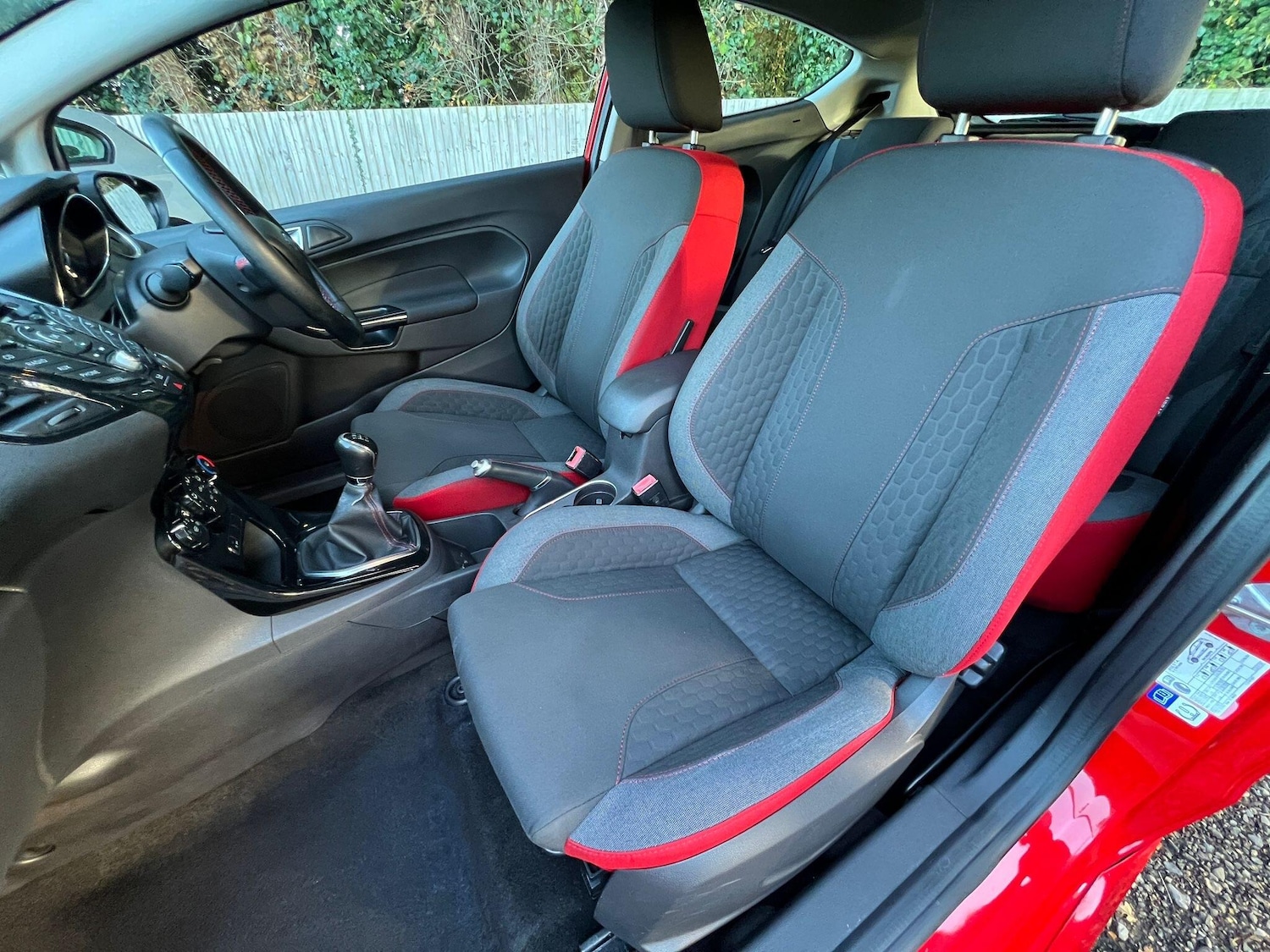 Used Ford Fiesta 2016 for sale - 76512800: Photo 20