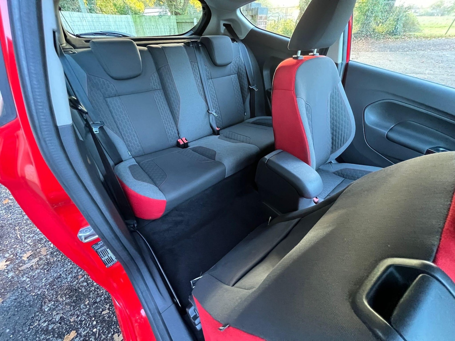 Used Ford Fiesta 2016 for sale - 76512800: Photo 24