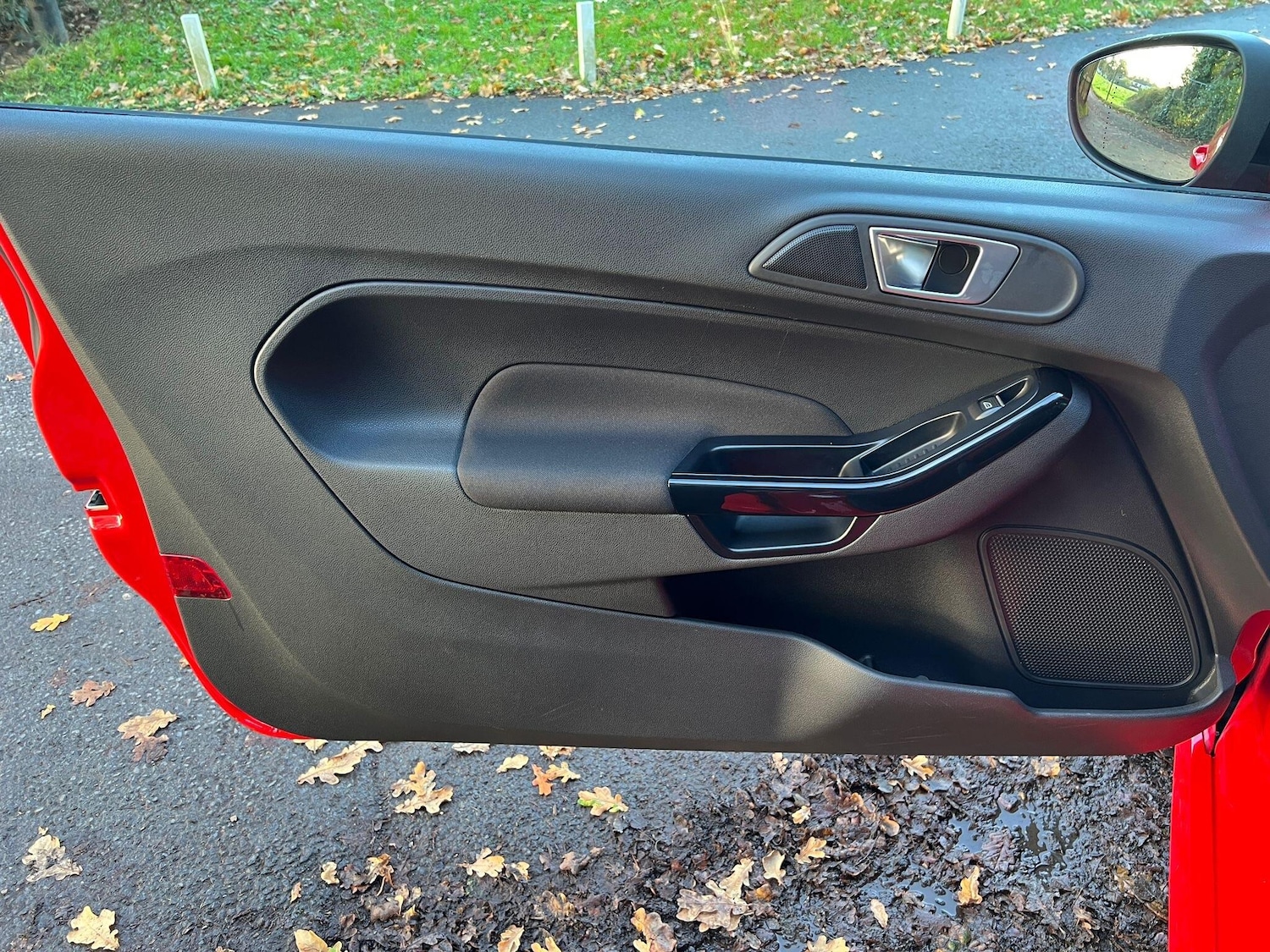 Used Ford Fiesta 2016 for sale - 76512800: Photo 36