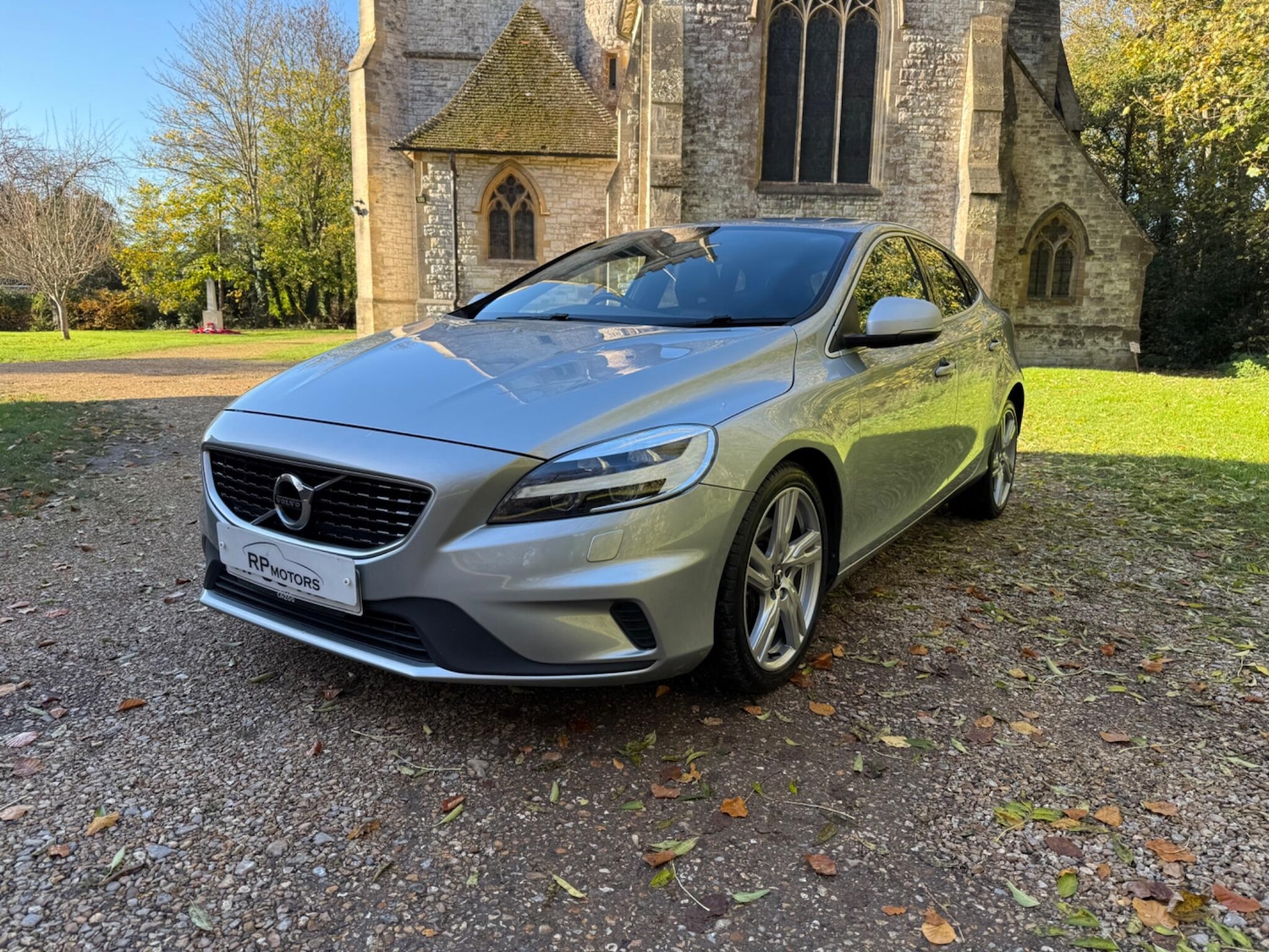 Used Volvo V40 2016 for sale - 76658167: Photo 11