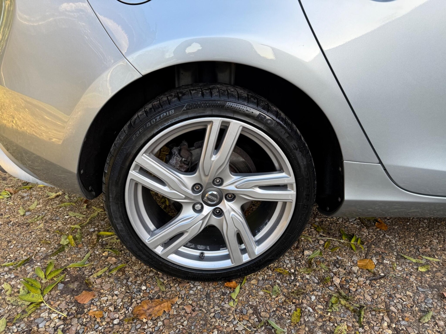 Used Volvo V40 2016 for sale - 76658167: Photo 14