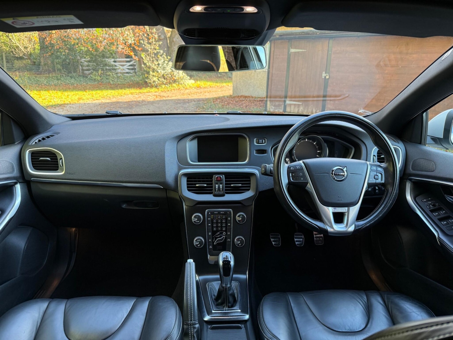 Used Volvo V40 2016 for sale - 76658167: Photo 17