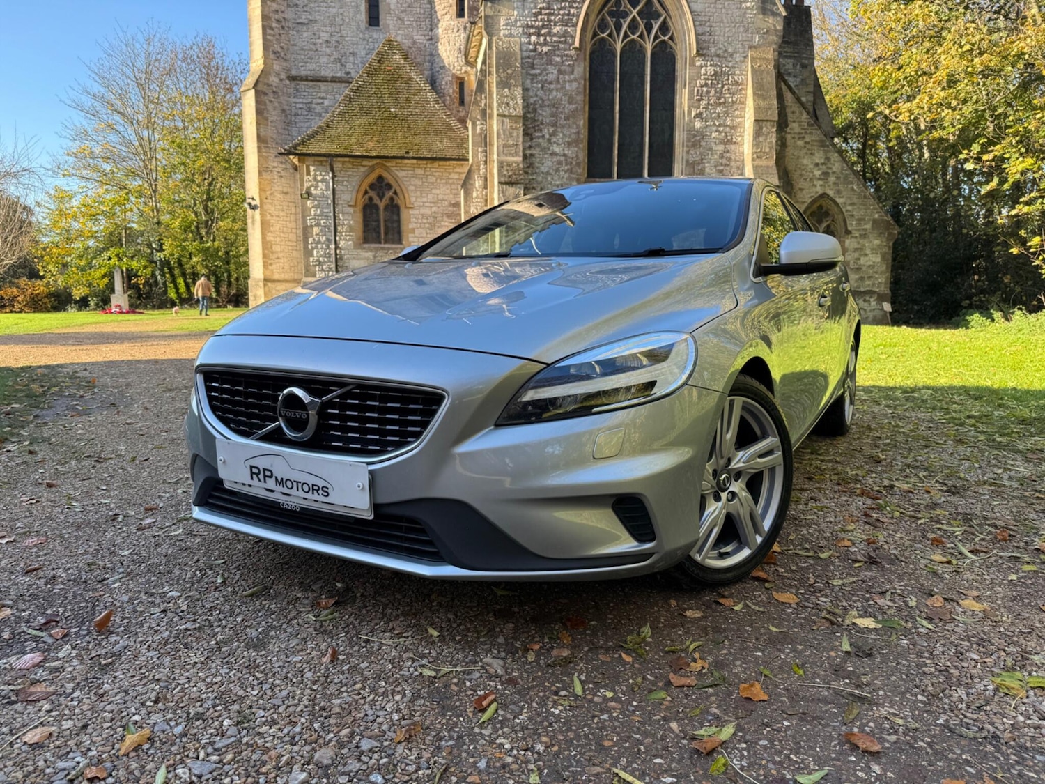 Used Volvo V40 2016 for sale - 76658167: Photo 2