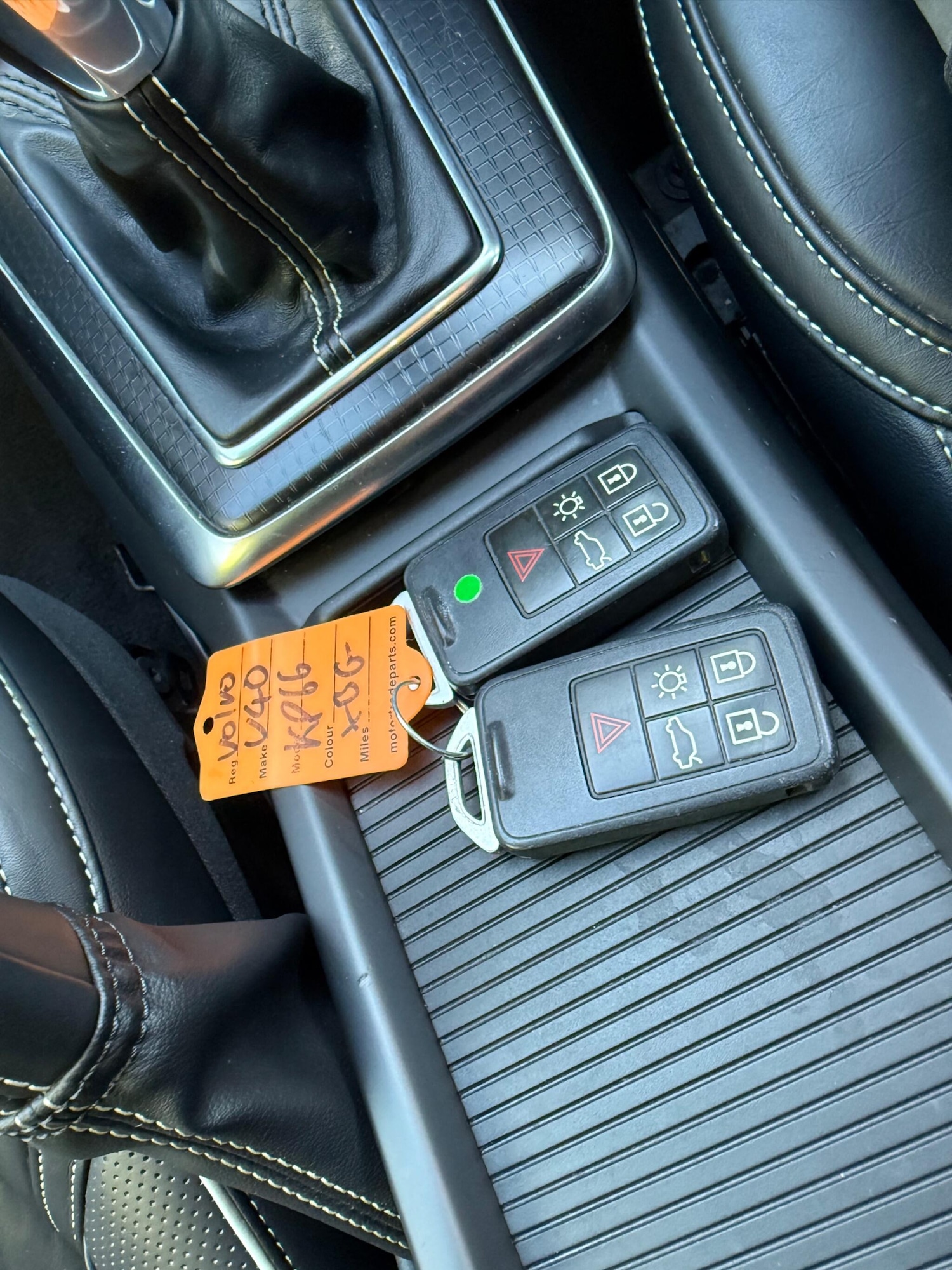 Used Volvo V40 2016 for sale - 76658167: Photo 24