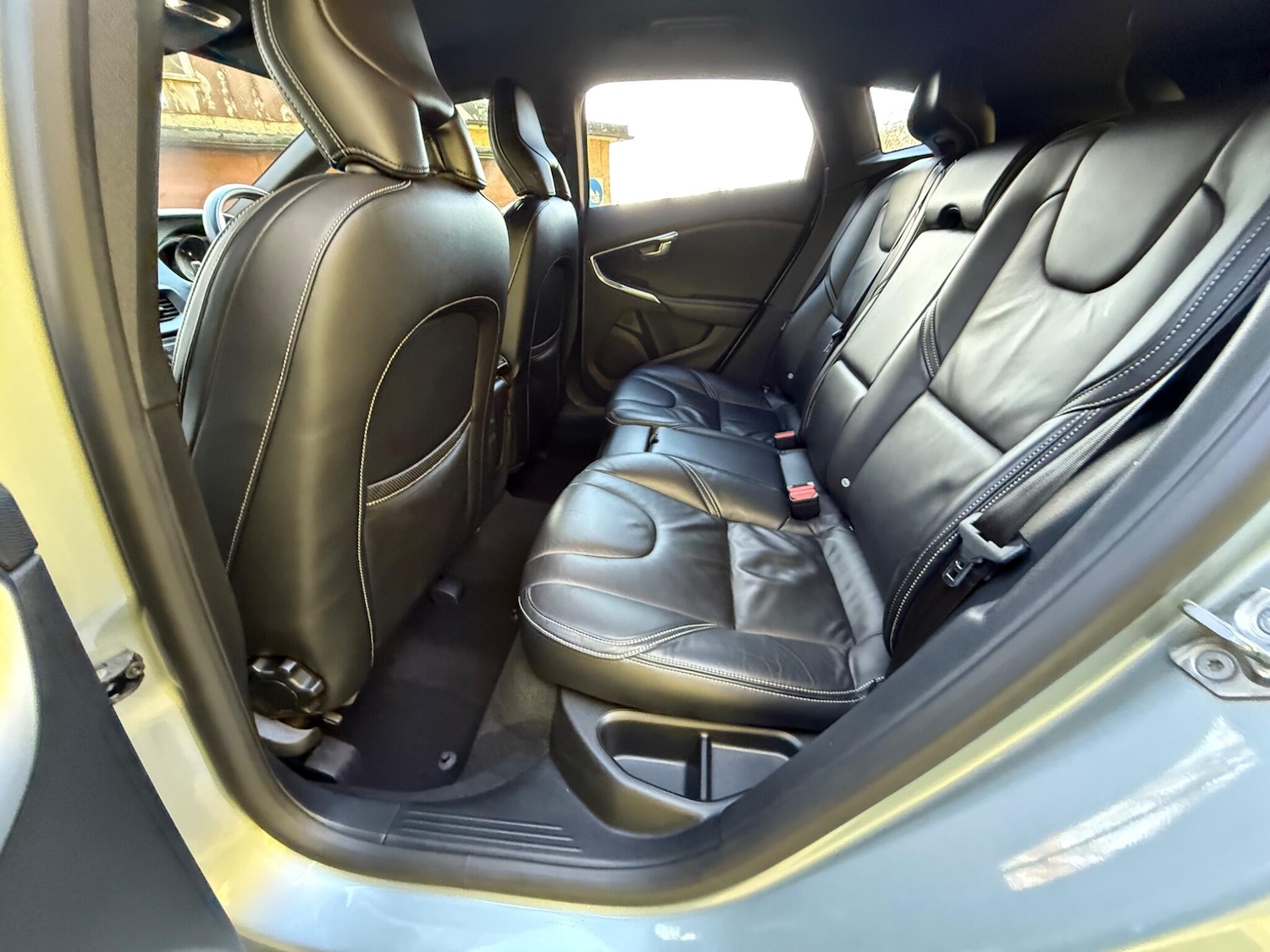 Used Volvo V40 2016 for sale - 76658167: Photo 25