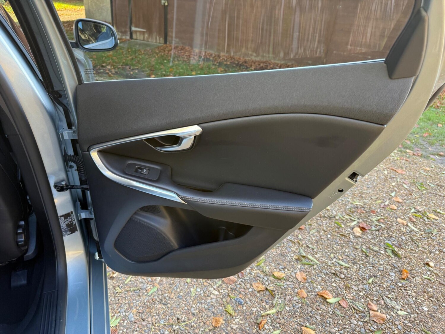 Used Volvo V40 2016 for sale - 76658167: Photo 49