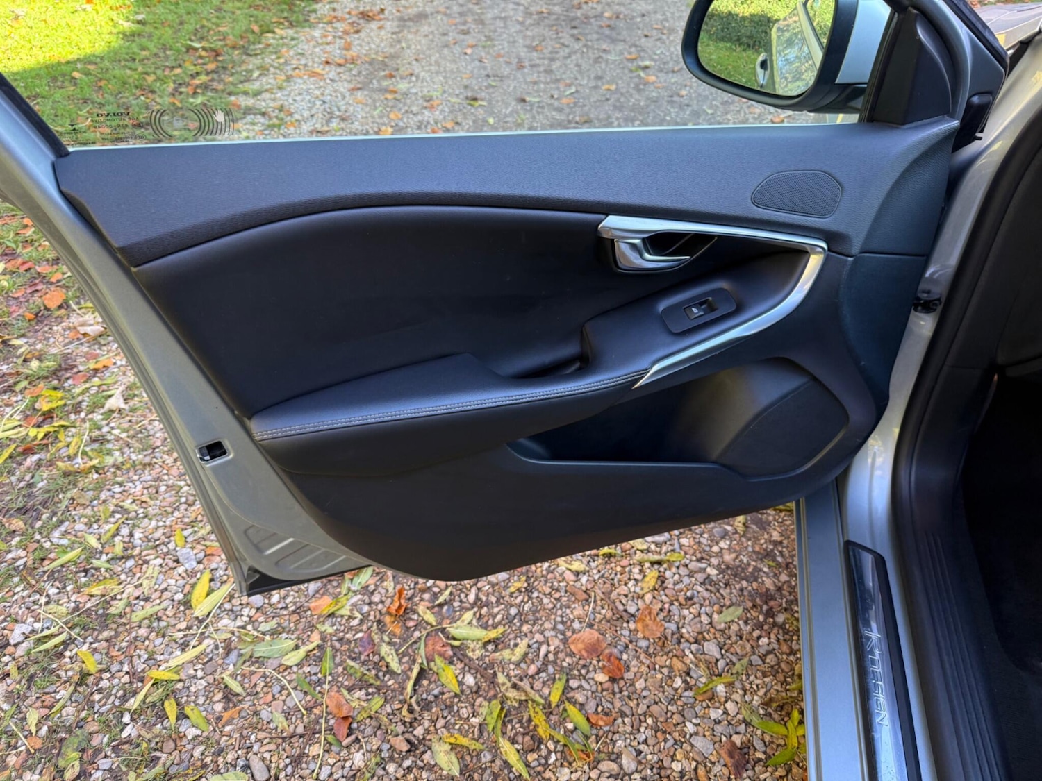 Used Volvo V40 2016 for sale - 76658167: Photo 51