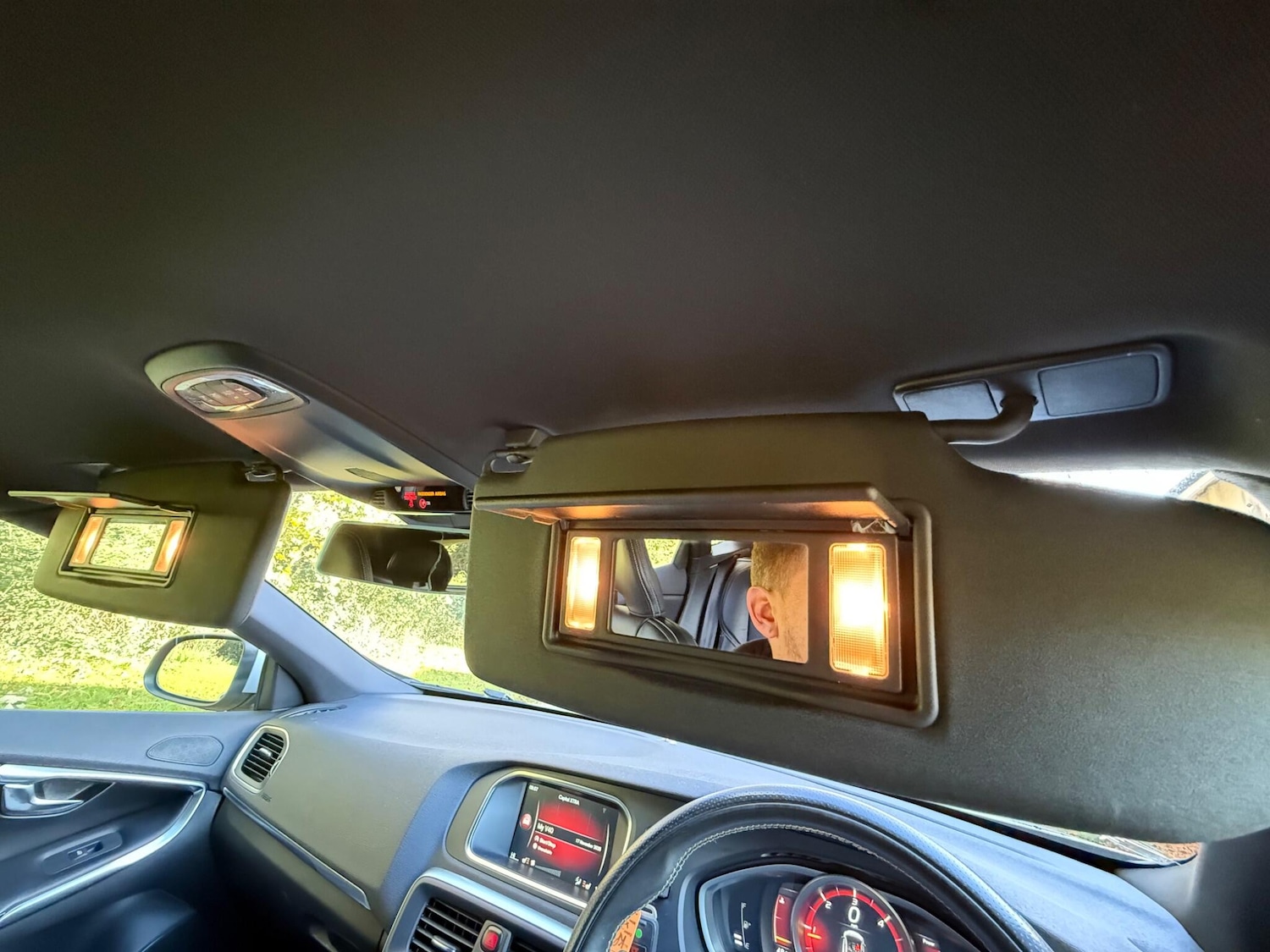 Used Volvo V40 2016 for sale - 76658167: Photo 53