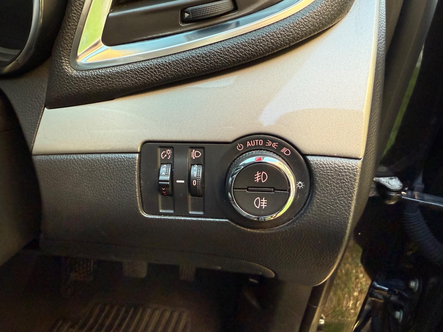 Vehicle 44