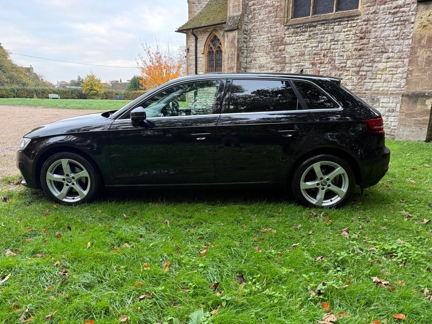 Used Audi A3 2017 for sale - 76512312: Photo 6