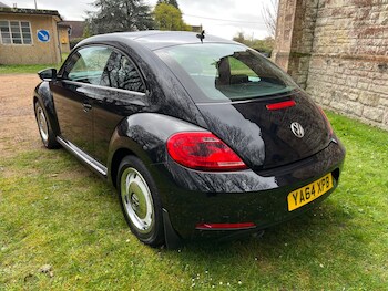 Used Volkswagen Beetle 2015 for sale - 78085862: Photo