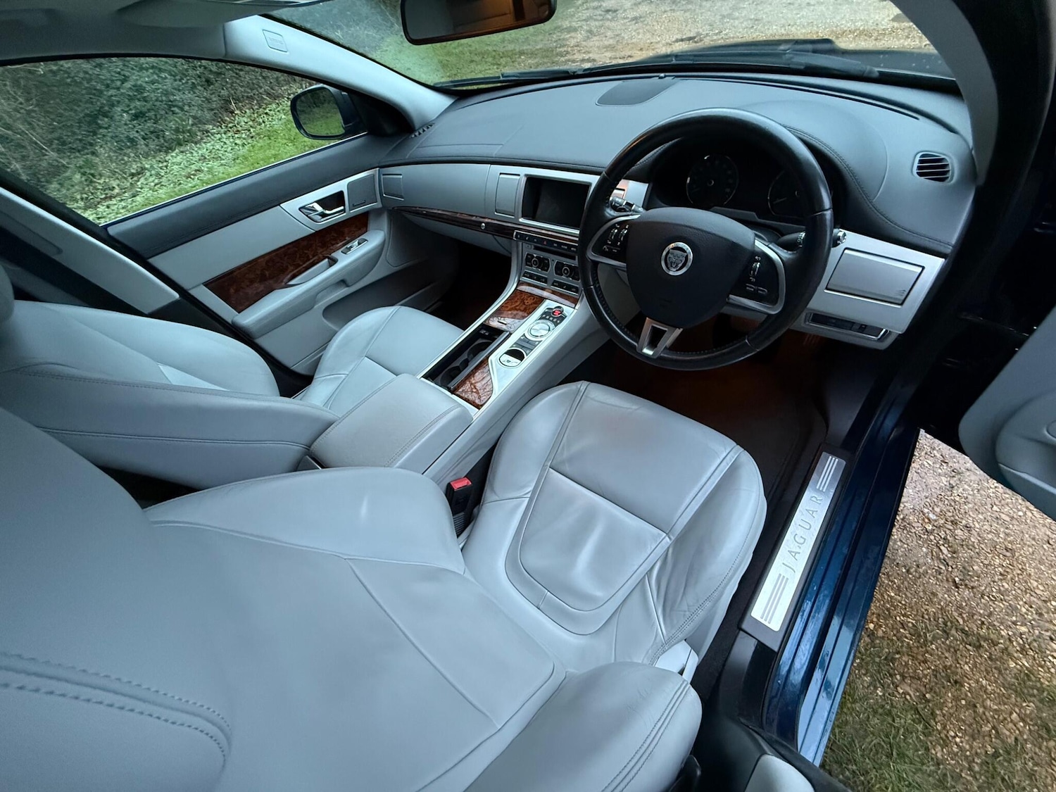 Used Jaguar XF 2013 for sale - 77155656: Photo 24