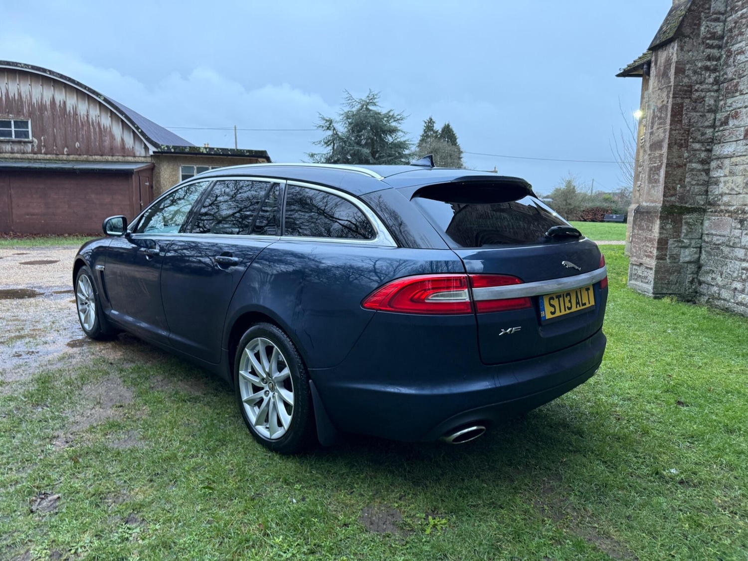 Used Jaguar XF 2013 for sale - 77155656: Photo 3