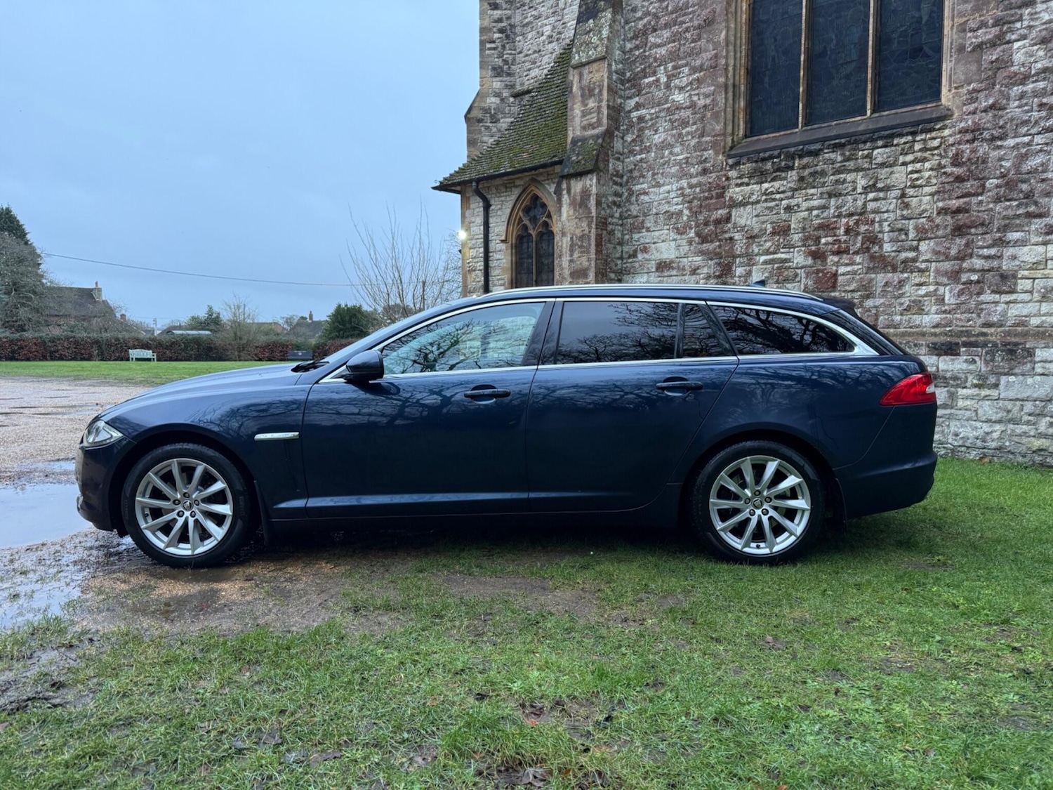 Used Jaguar XF 2013 for sale - 77155656: Photo 6