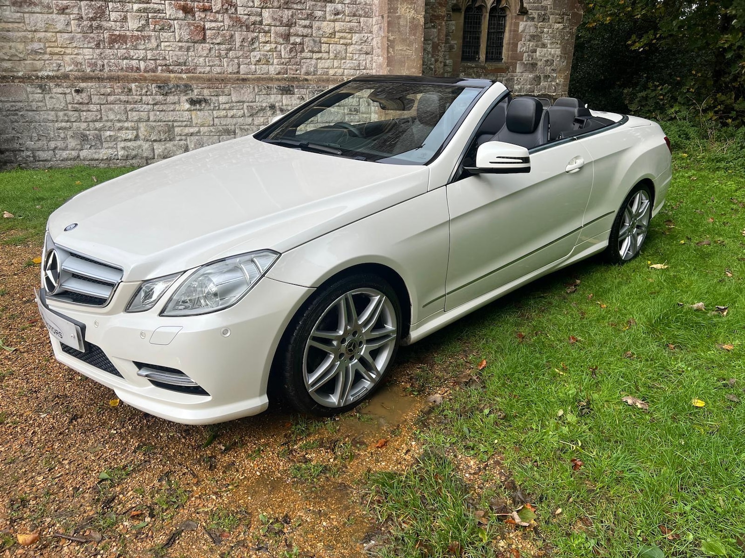 Used Mercedes-Benz E Class 2013 for sale - 76371375: Photo 11