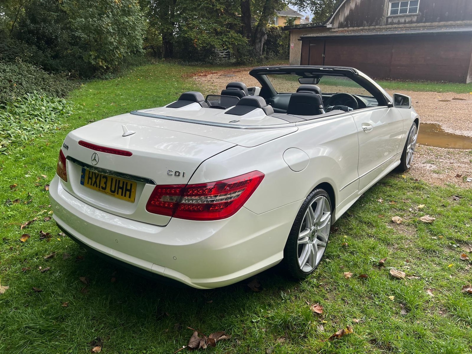 Used Mercedes-Benz E Class 2013 for sale - 76371375: Photo 17