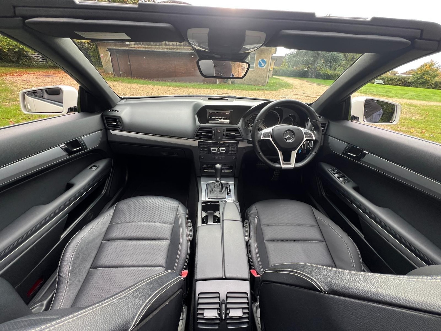 Used Mercedes-Benz E Class 2013 for sale - 76371375: Photo 19