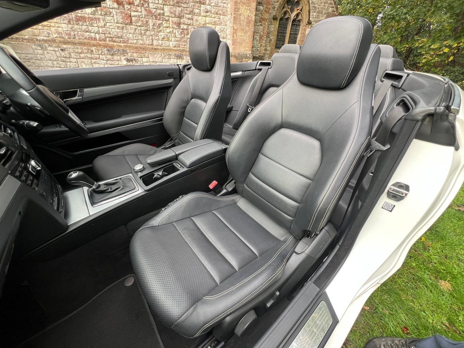 Used Mercedes-Benz E Class 2013 for sale - 76371375: Photo 21