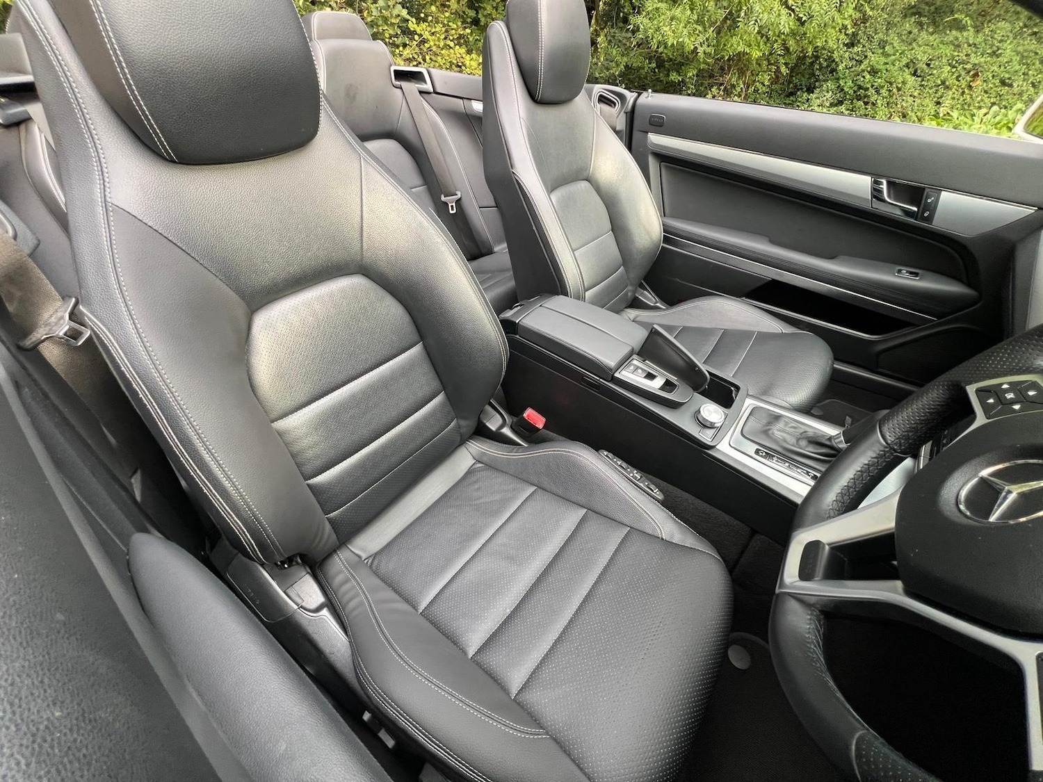 Used Mercedes-Benz E Class 2013 for sale - 76371375: Photo 23