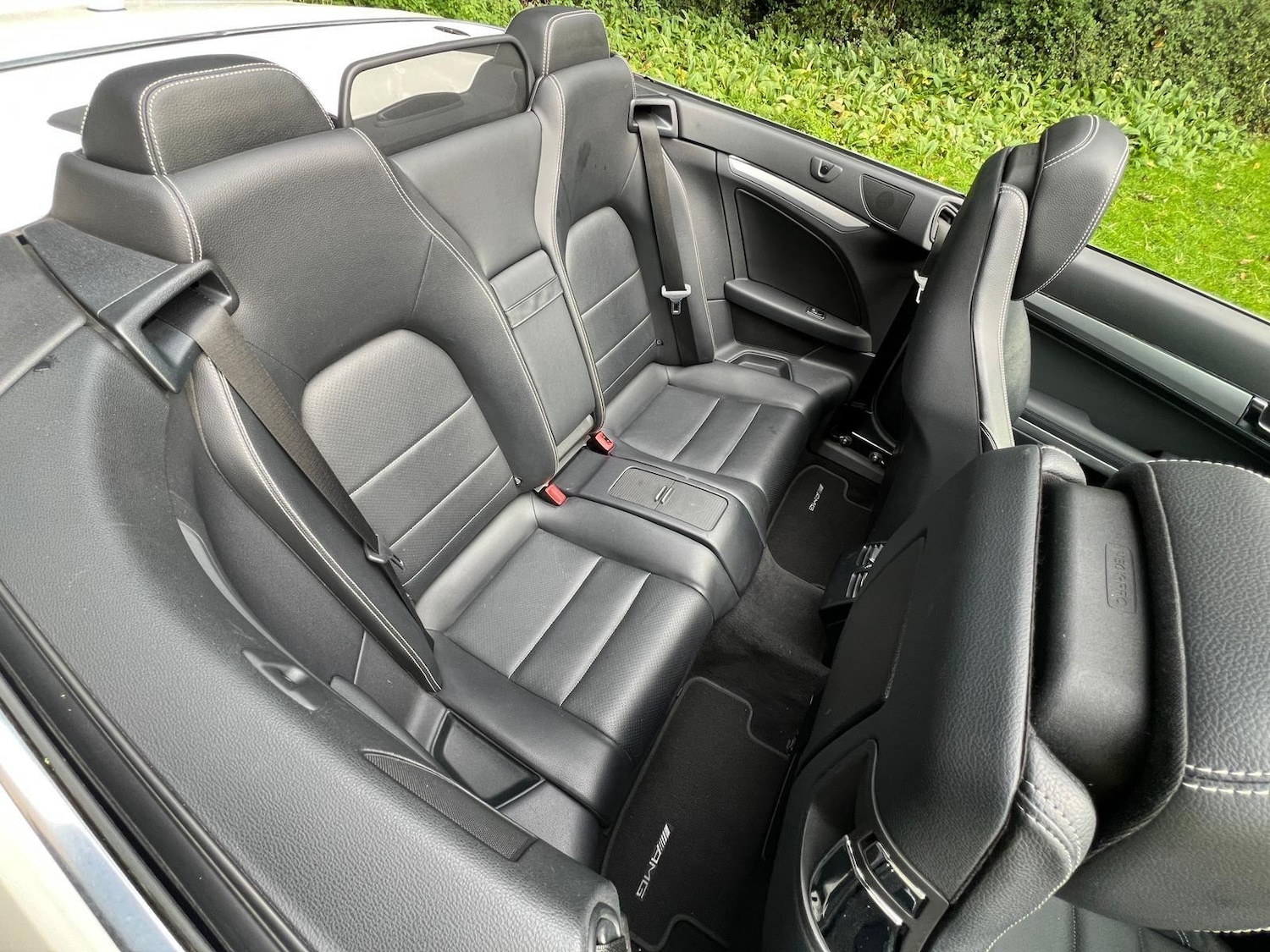 Used Mercedes-Benz E Class 2013 for sale - 76371375: Photo 26