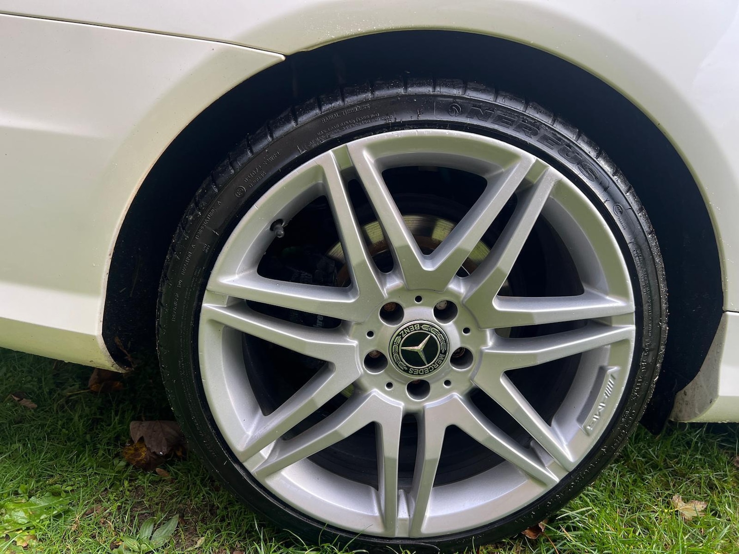 Used Mercedes-Benz E Class 2013 for sale - 76371375: Photo 61