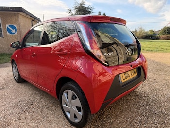 Used Toyota AYGO 2018 for sale - 78184382: Photo