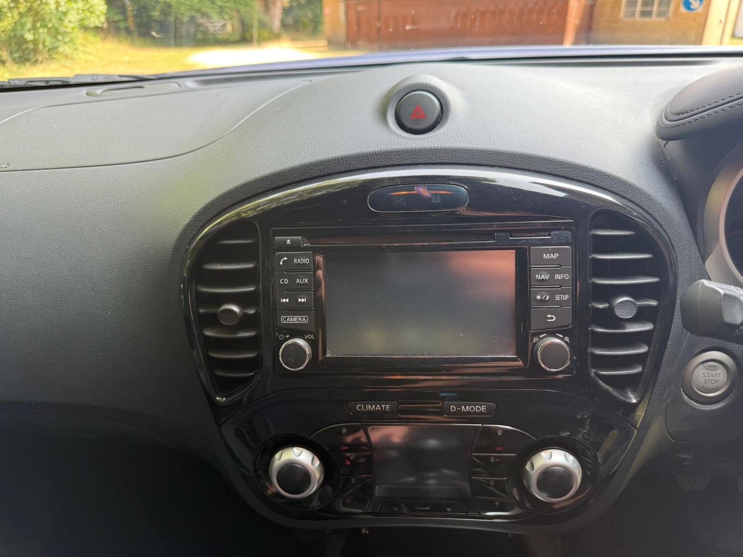 Used Nissan Juke 2015 for sale - 76714787: Photo 36