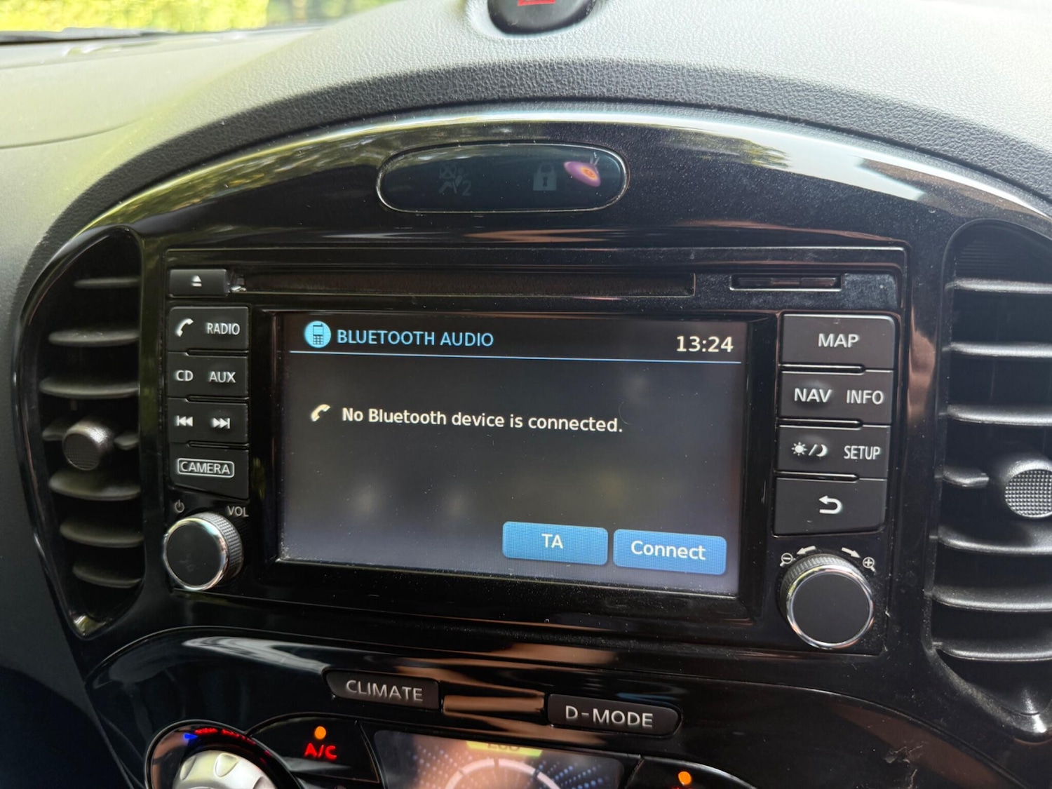 Used Nissan Juke 2015 for sale - 76714787: Photo 41