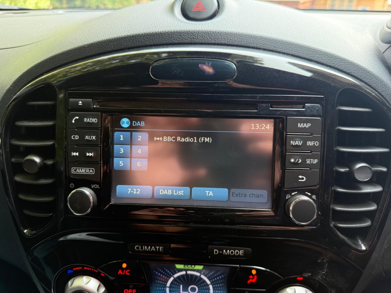 Used Nissan Juke 2015 for sale - 76714787: Photo 45