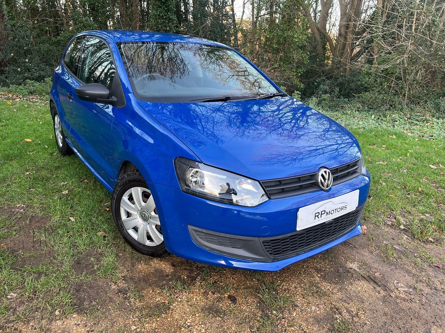 Used Volkswagen Polo 2012 for sale - 76942544: Photo 1