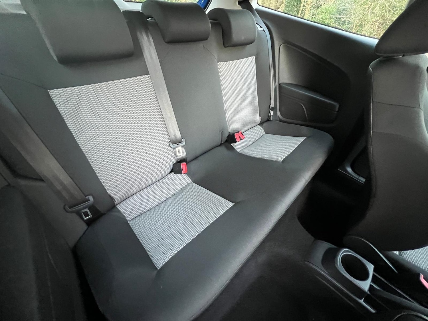 Used Volkswagen Polo 2012 for sale - 76942544: Photo 19