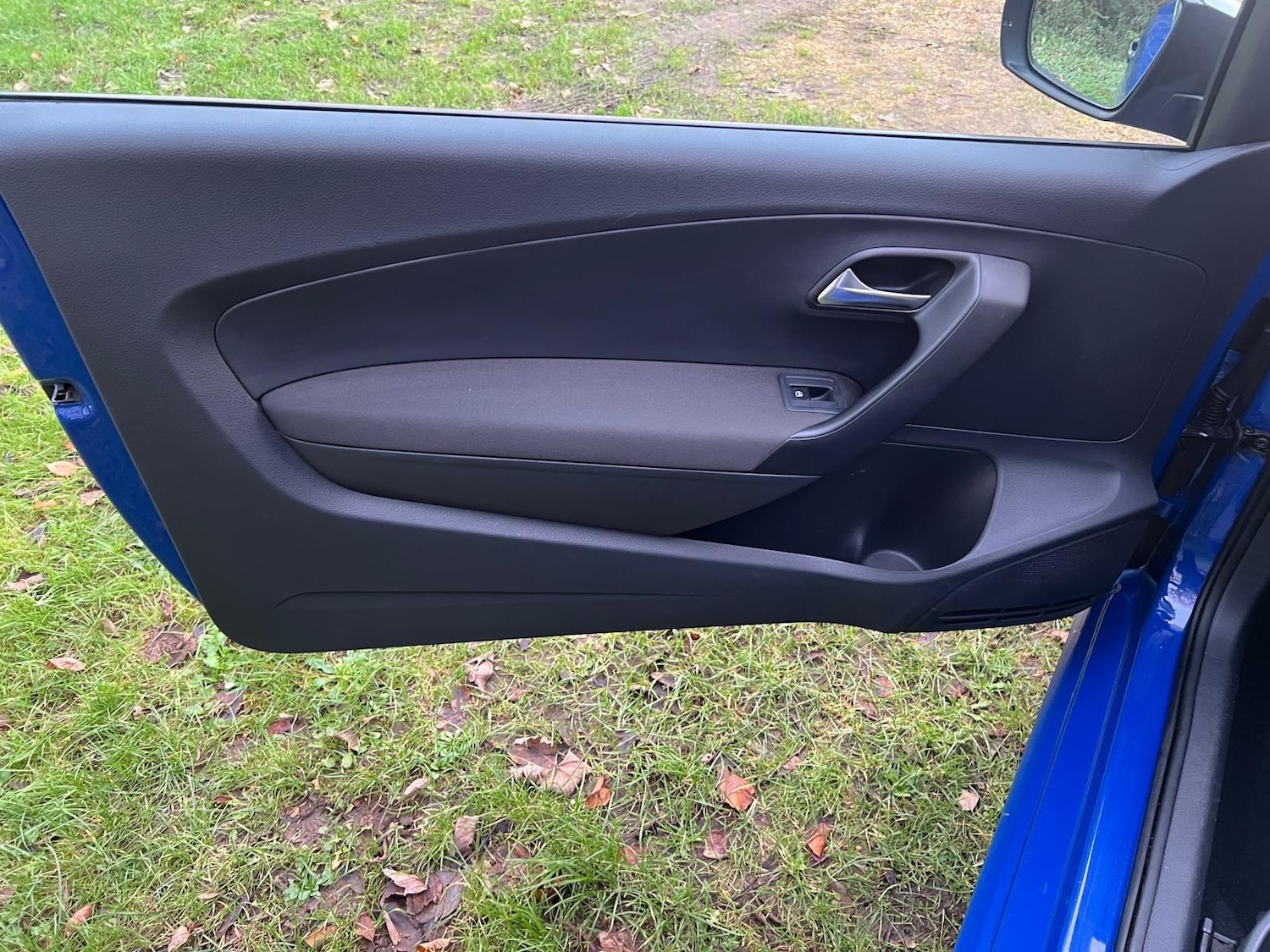 Used Volkswagen Polo 2012 for sale - 76942544: Photo 37