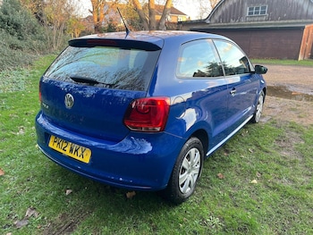 Used Volkswagen Polo 2012 for sale - 76942544: Photo