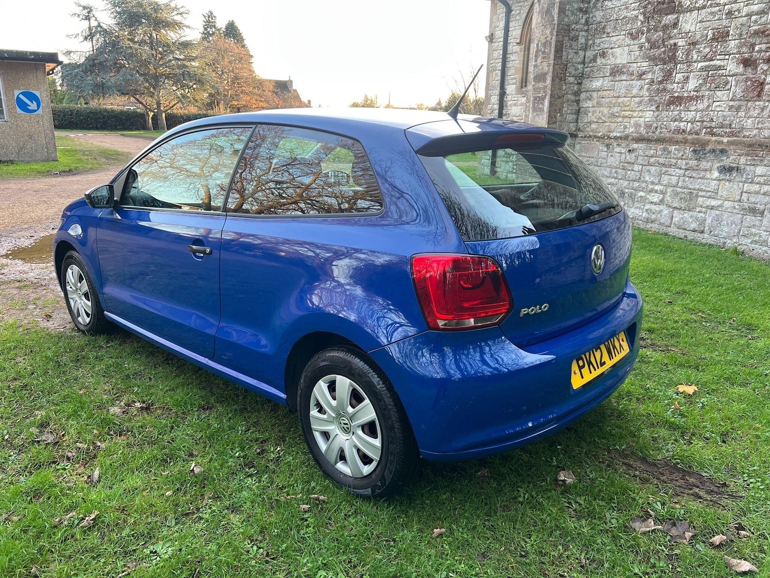 Used Volkswagen Polo 2012 for sale - 76942544: Photo 4