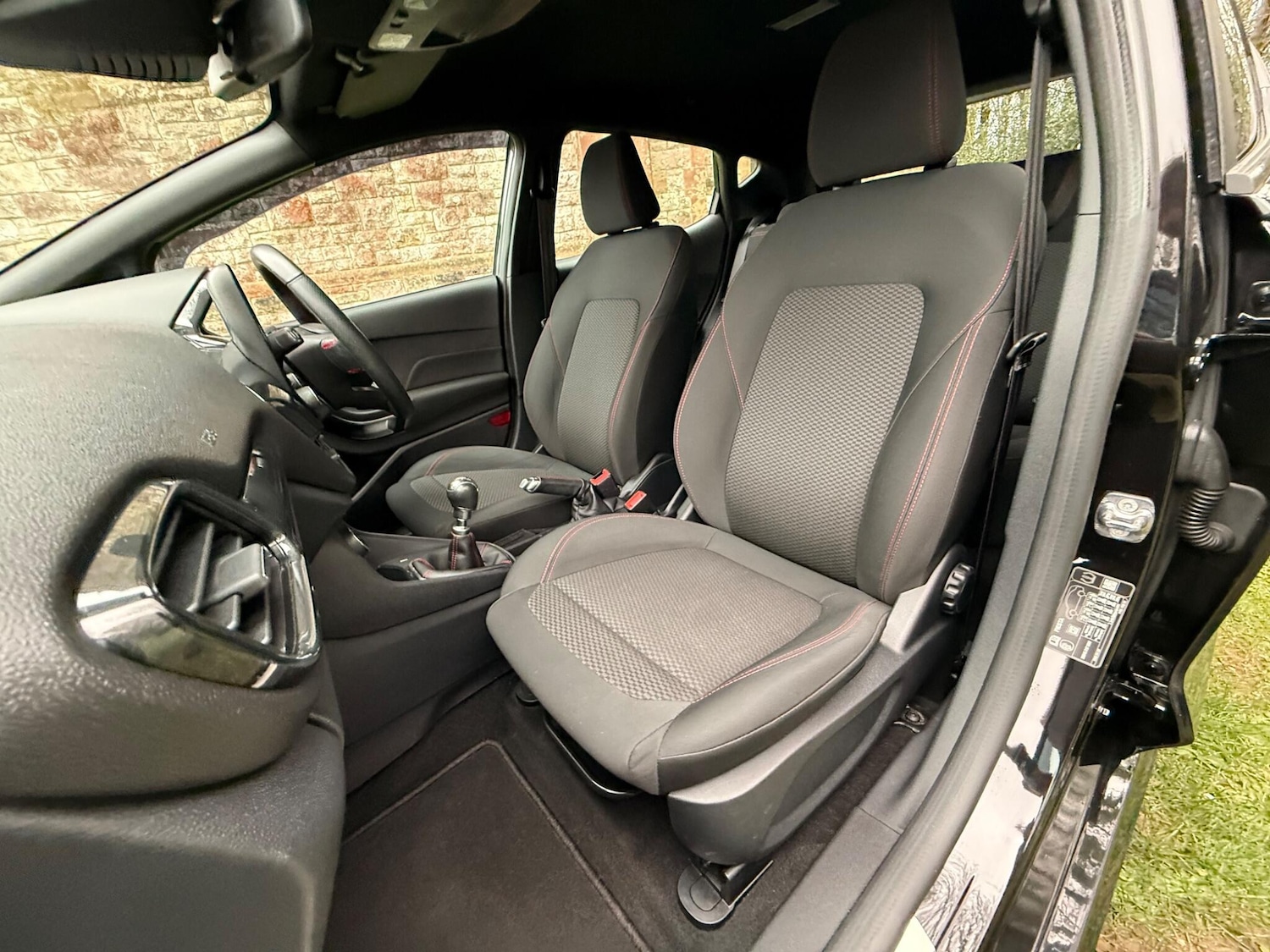 Used Ford Fiesta 2020 for sale - 77613079: Photo 24