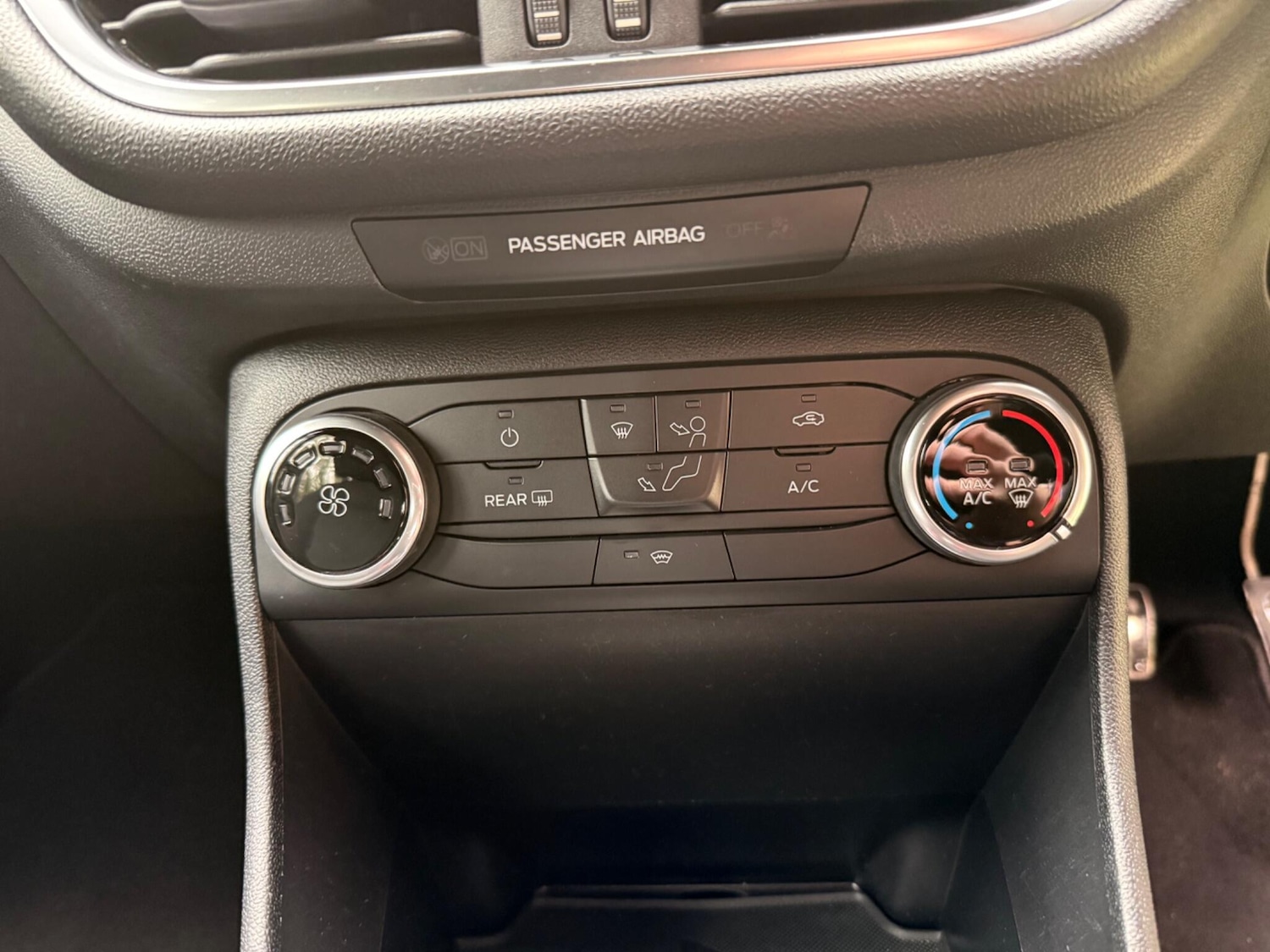 Used Ford Fiesta 2020 for sale - 77613079: Photo 37