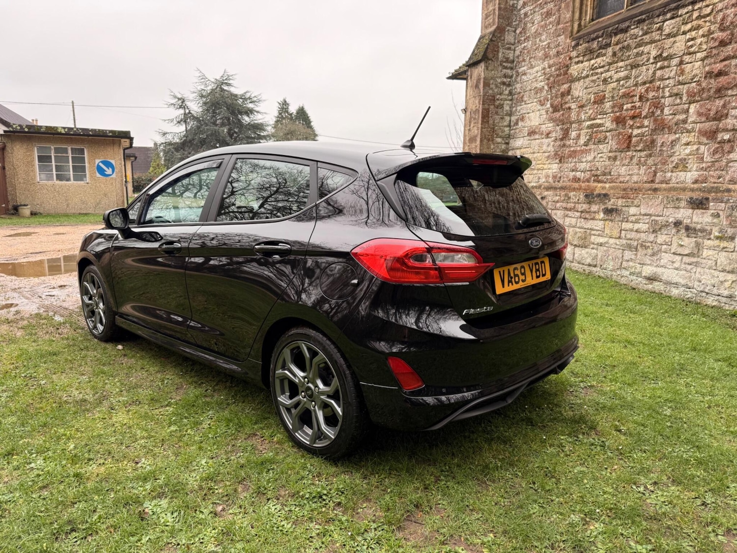 Used Ford Fiesta 2020 for sale - 77613079: Photo 4