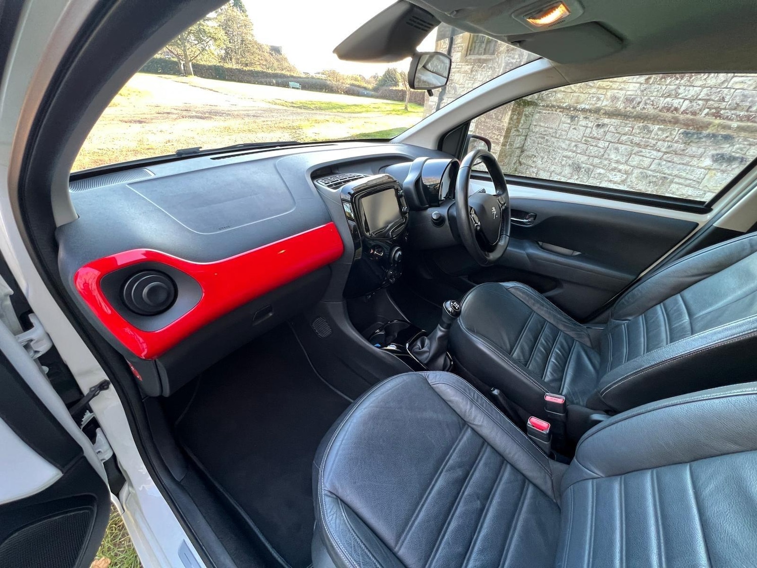 Used Peugeot 108 2017 for sale - 77155863: Photo 27